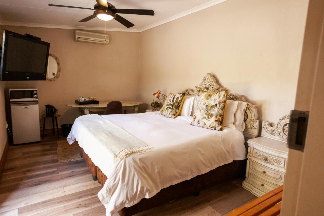 Town And Country Mpumalanga Otel Middelburg  Dış mekan fotoğraf